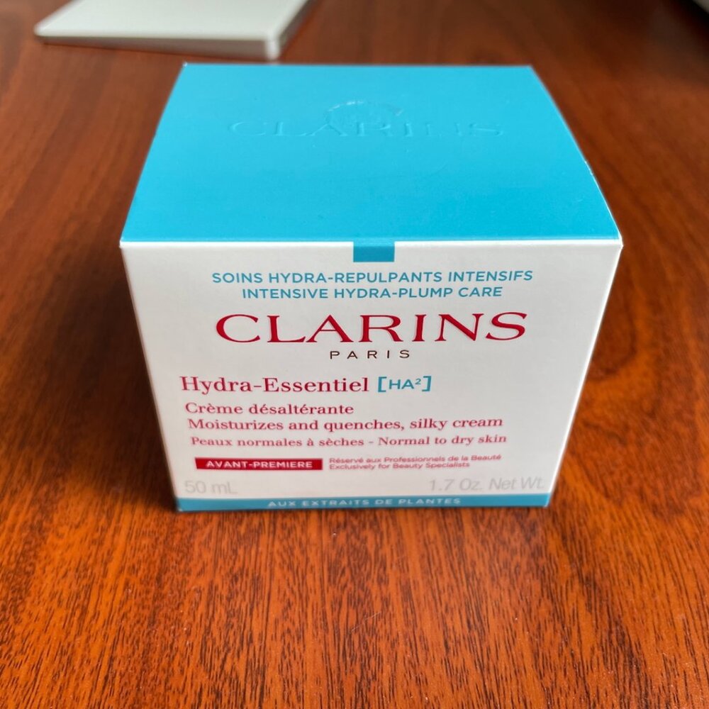 Clarins Hydra-Essentiel HA2 Moisturizer Hyaluronic Acid, Silky Cream 50ml/1.7oz